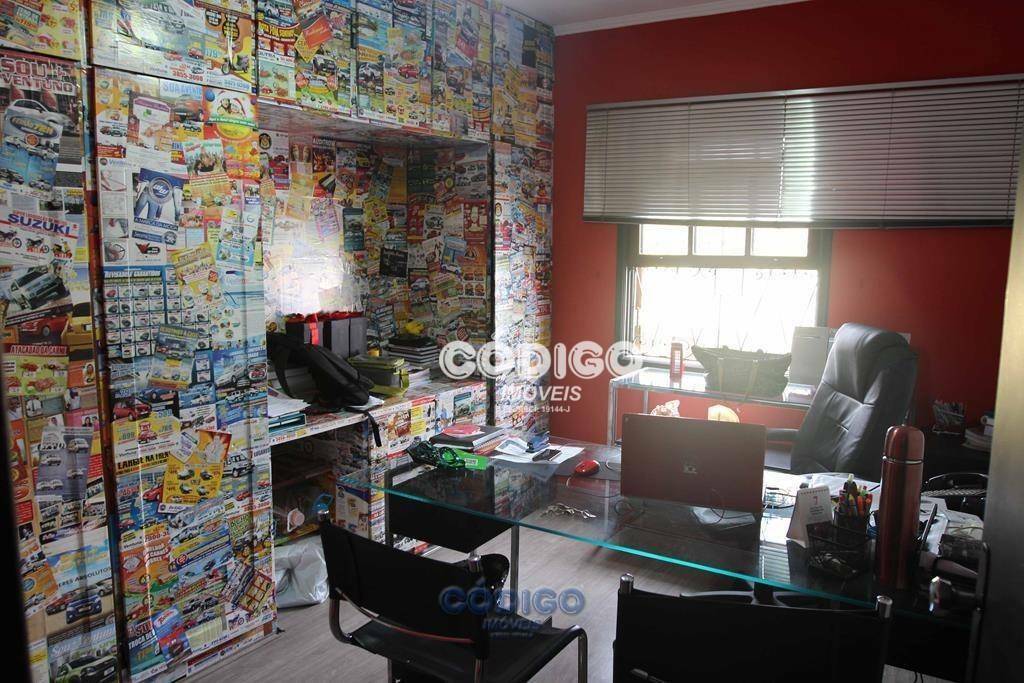 Sobrado à venda com 3 quartos, 305m² - Foto 15