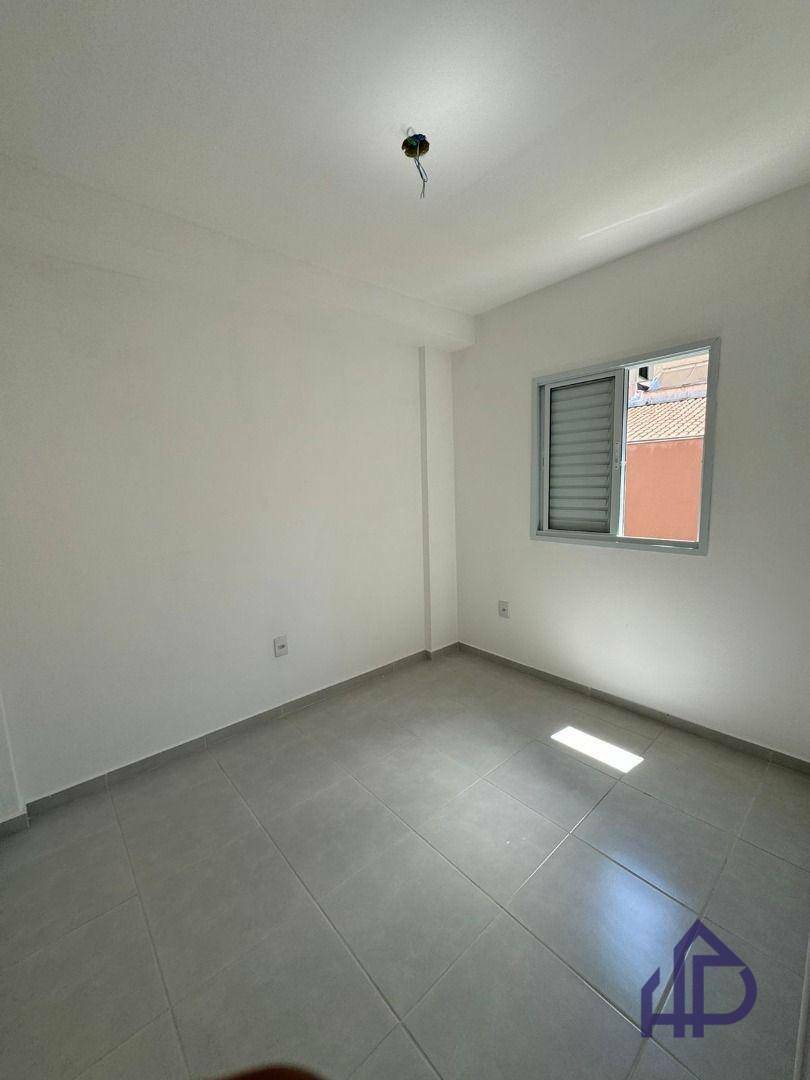 Apartamento para alugar com 2 quartos, 32m² - Foto 2