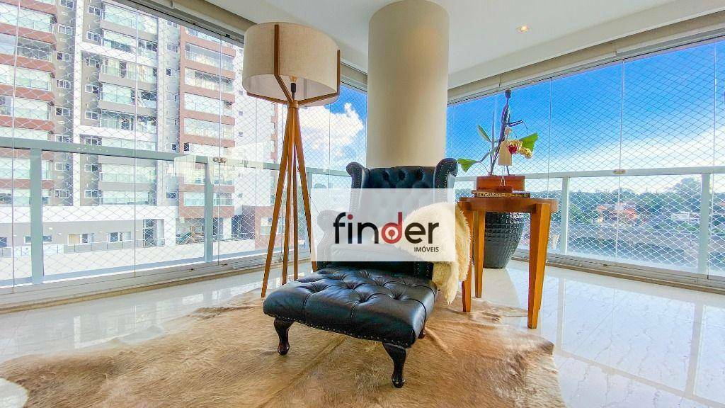 Apartamento à venda com 3 quartos, 210m² - Foto 2