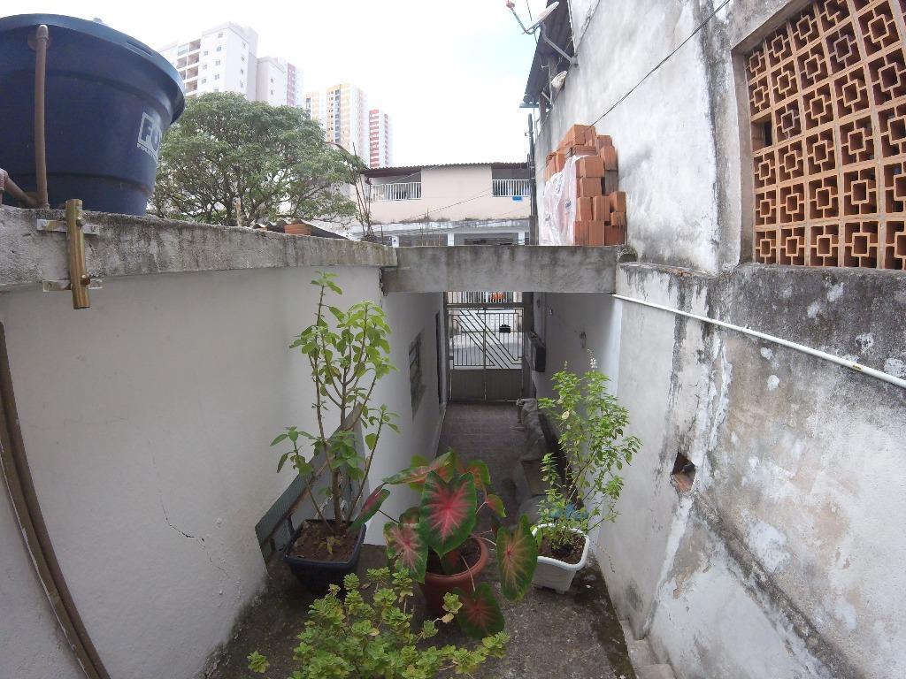 Sobrado à venda com 3 quartos, 200m² - Foto 4