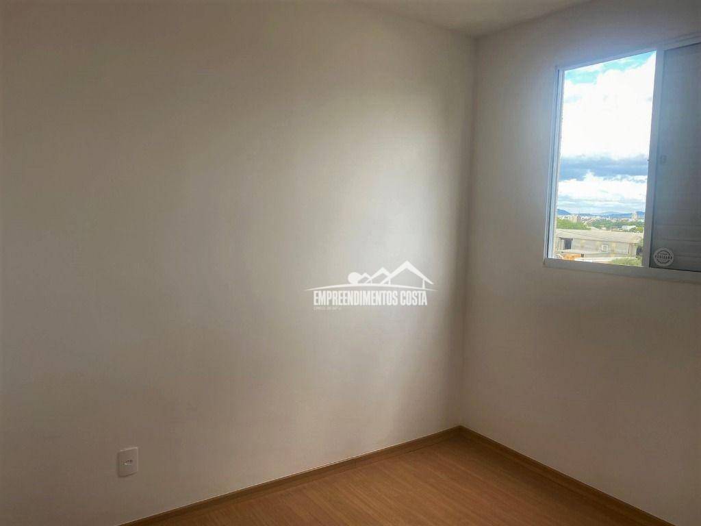 Apartamento à venda com 2 quartos, 40m² - Foto 4