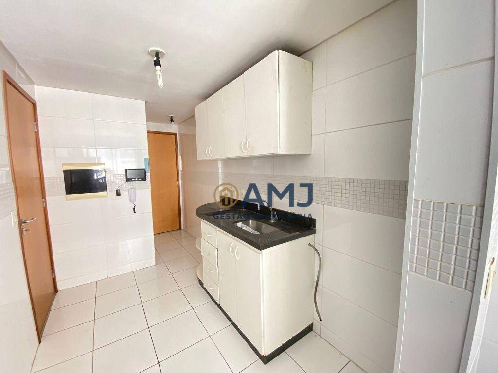 Apartamento à venda com 3 quartos, 86m² - Foto 8