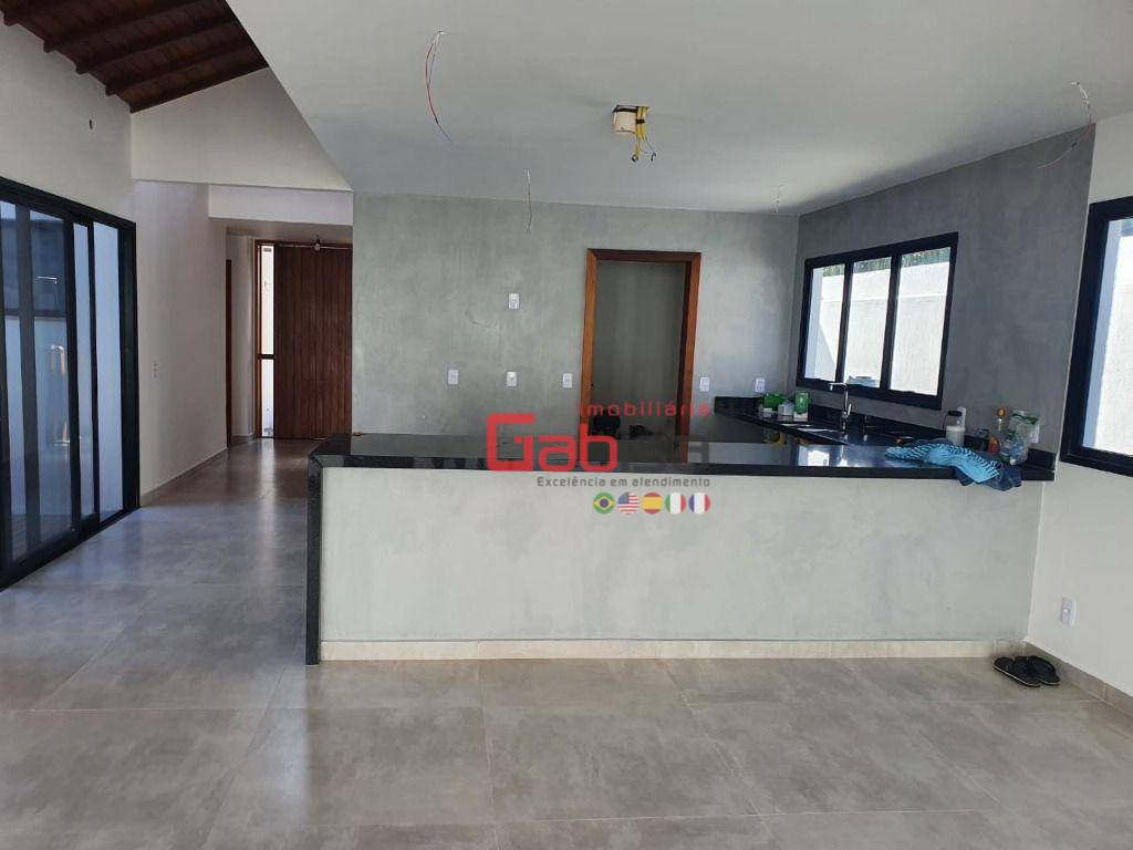 Casa à venda com 4 quartos, 299m² - Foto 9