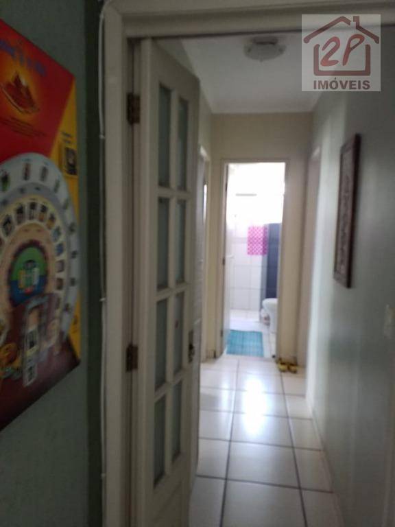 Apartamento à venda com 3 quartos, 87m² - Foto 4