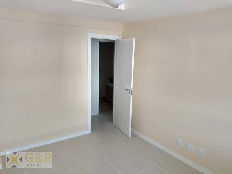 Apartamento à venda com 4 quartos, 270m² - Foto 44