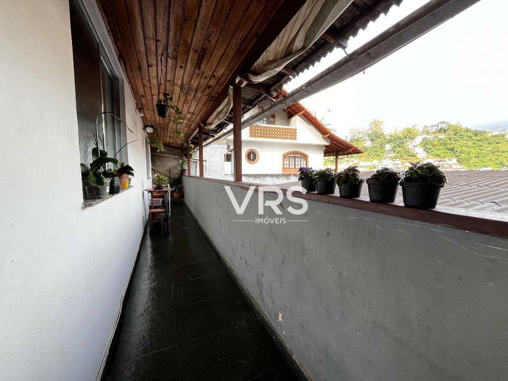 Casa à venda com 3 quartos, 393m² - Foto 34