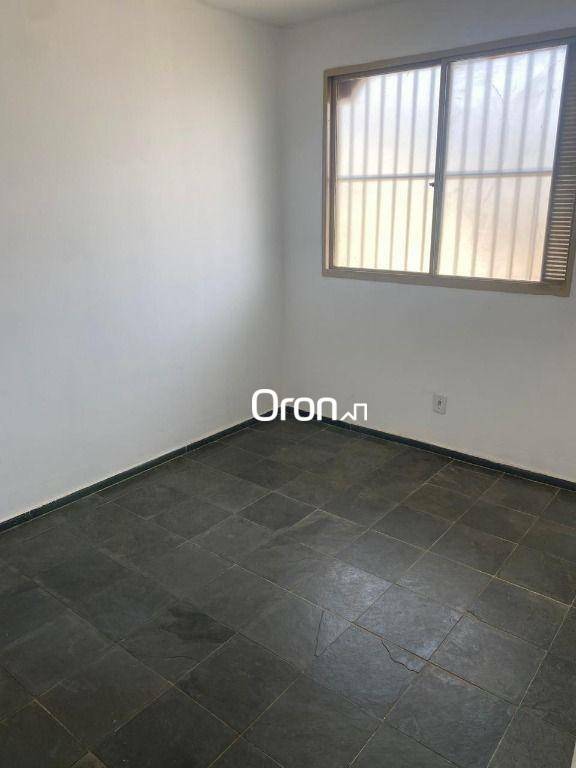 Apartamento à venda com 2 quartos, 63m² - Foto 3