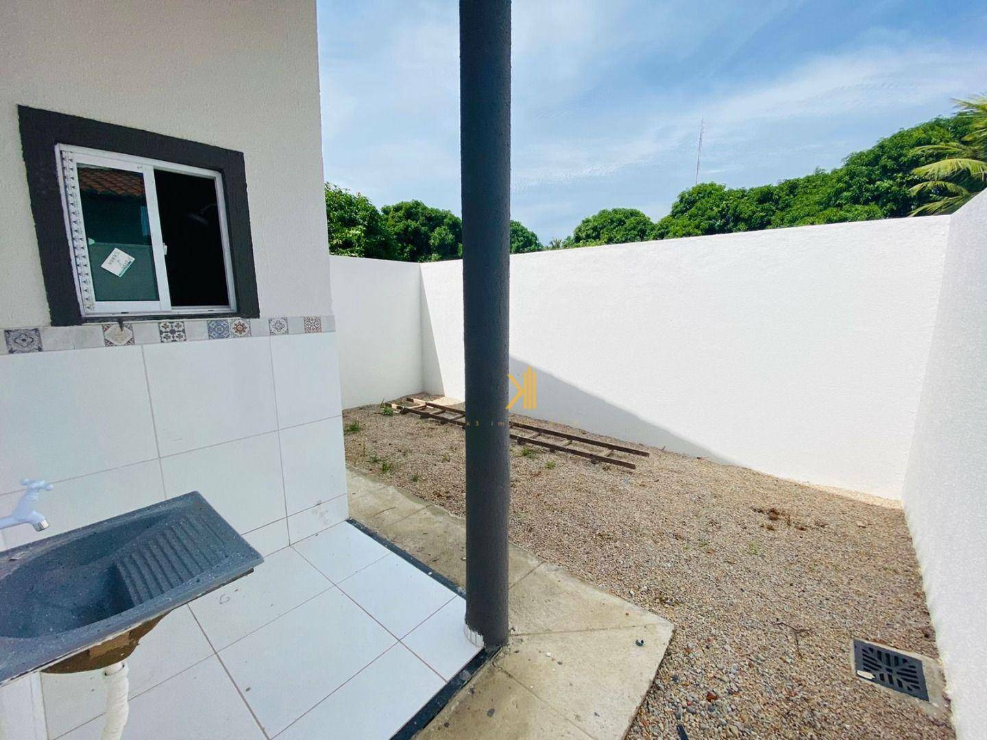 Casa à venda com 2 quartos, 90m² - Foto 5