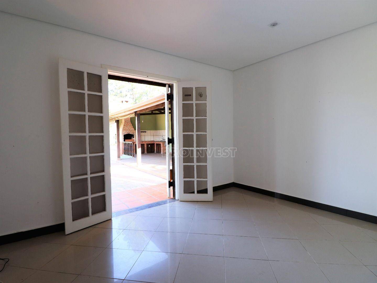 Casa de Condomínio à venda com 4 quartos, 256m² - Foto 24