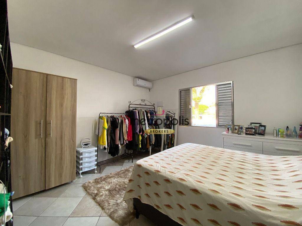 Casa à venda com 3 quartos, 145m² - Foto 9