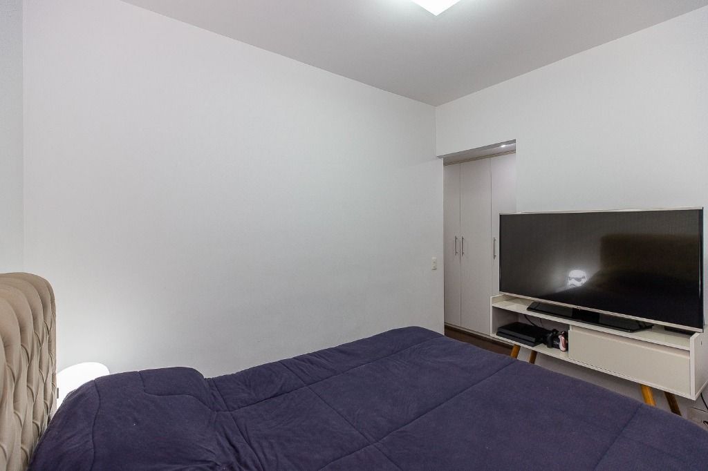 Apartamento à venda com 3 quartos, 93m² - Foto 10