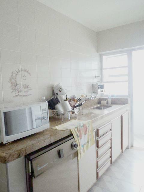 Apartamento para alugar com 3 quartos, 185m² - Foto 15