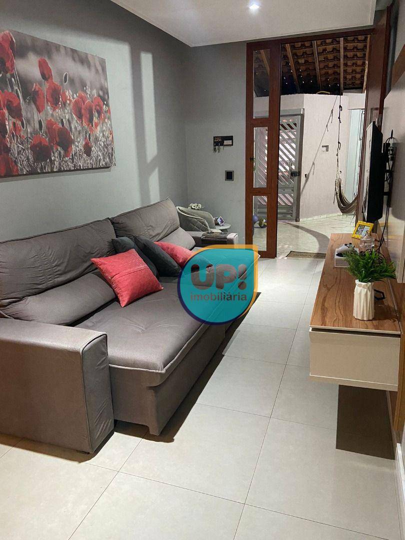 Casa à venda com 3 quartos, 125m² - Foto 2