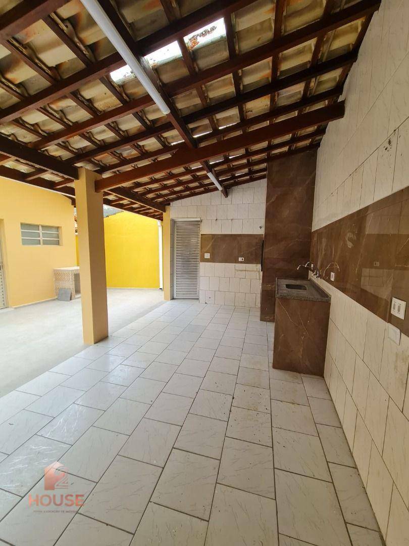 Casa à venda e aluguel com 3 quartos, 250m² - Foto 9