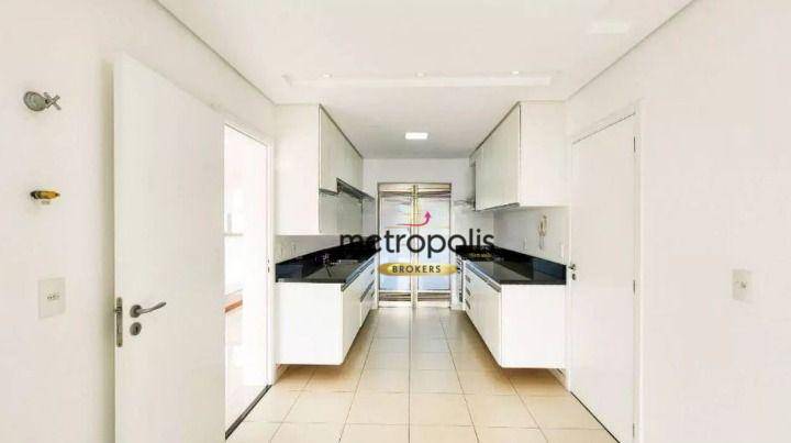 Apartamento para alugar com 4 quartos, 160m² - Foto 7