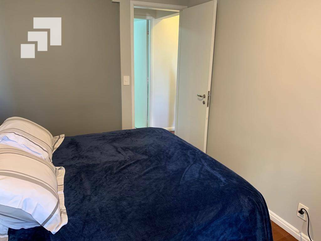 Apartamento à venda com 2 quartos, 70m² - Foto 12