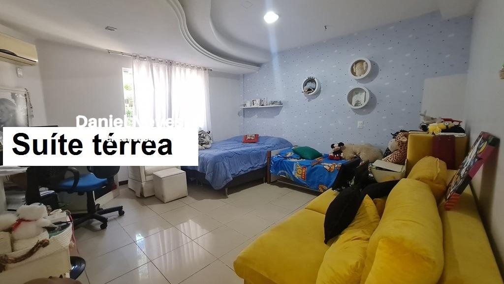 Casa de Condomínio à venda com 3 quartos, 280m² - Foto 16