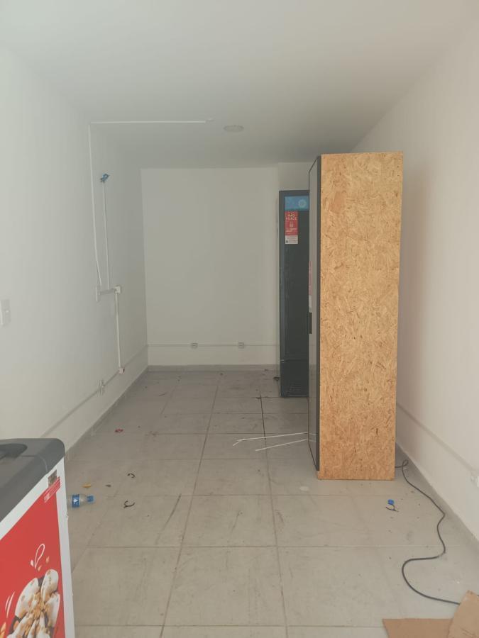 Apartamento para alugar com 2 quartos, 42m² - Foto 11