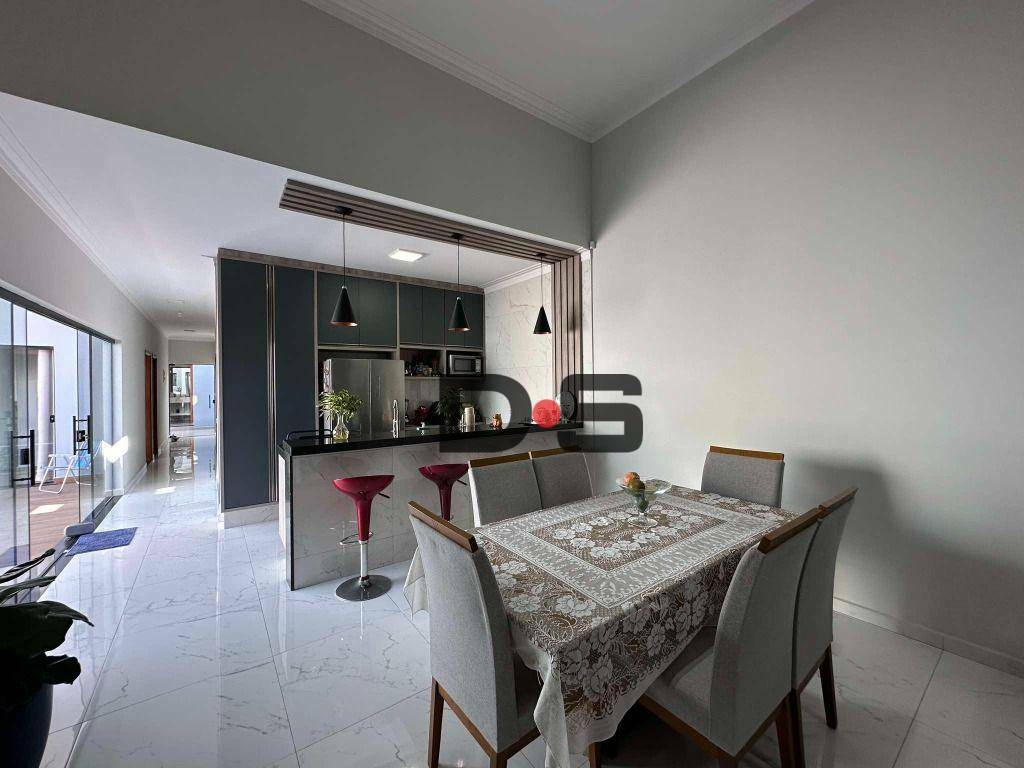 Casa de Condomínio à venda com 4 quartos, 200m² - Foto 6