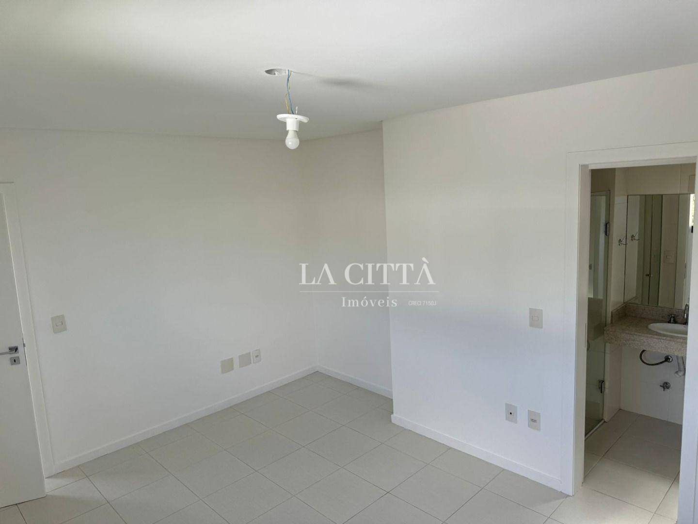 Apartamento à venda com 4 quartos, 237m² - Foto 19