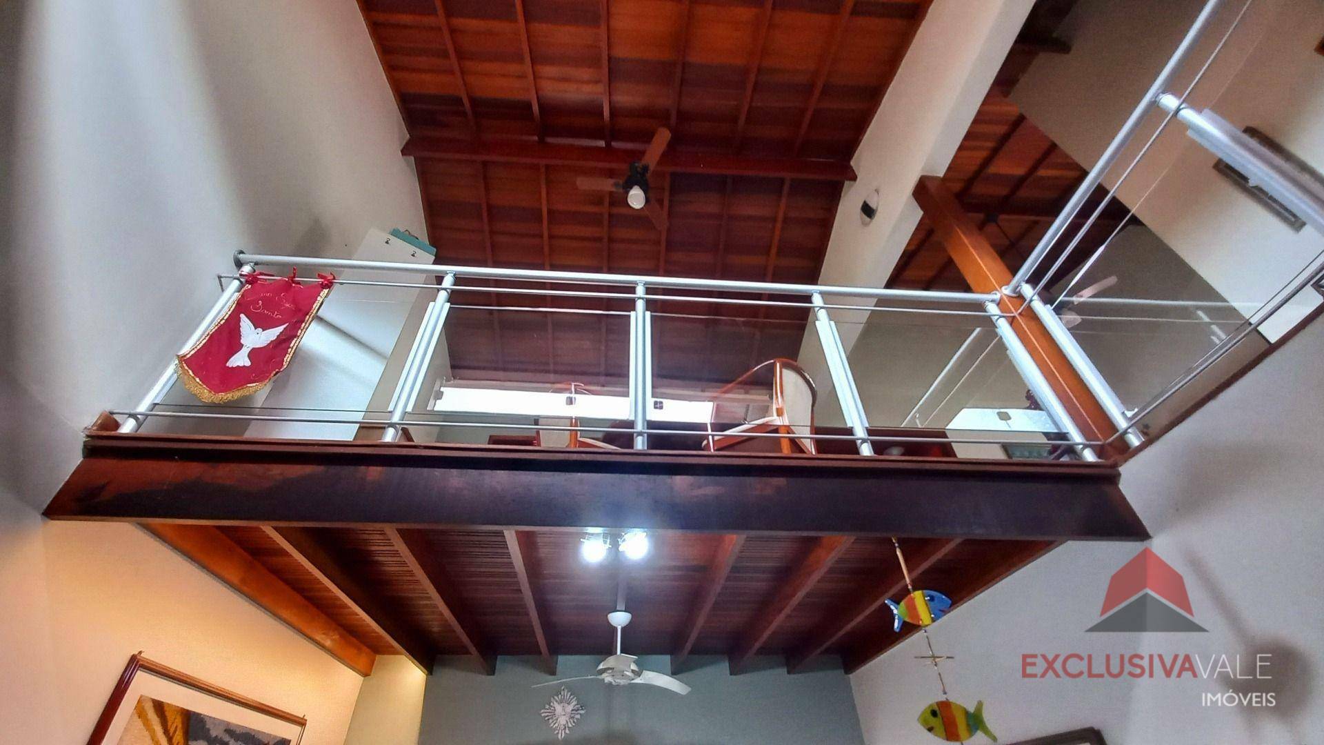 Casa à venda com 6 quartos, 356m² - Foto 25