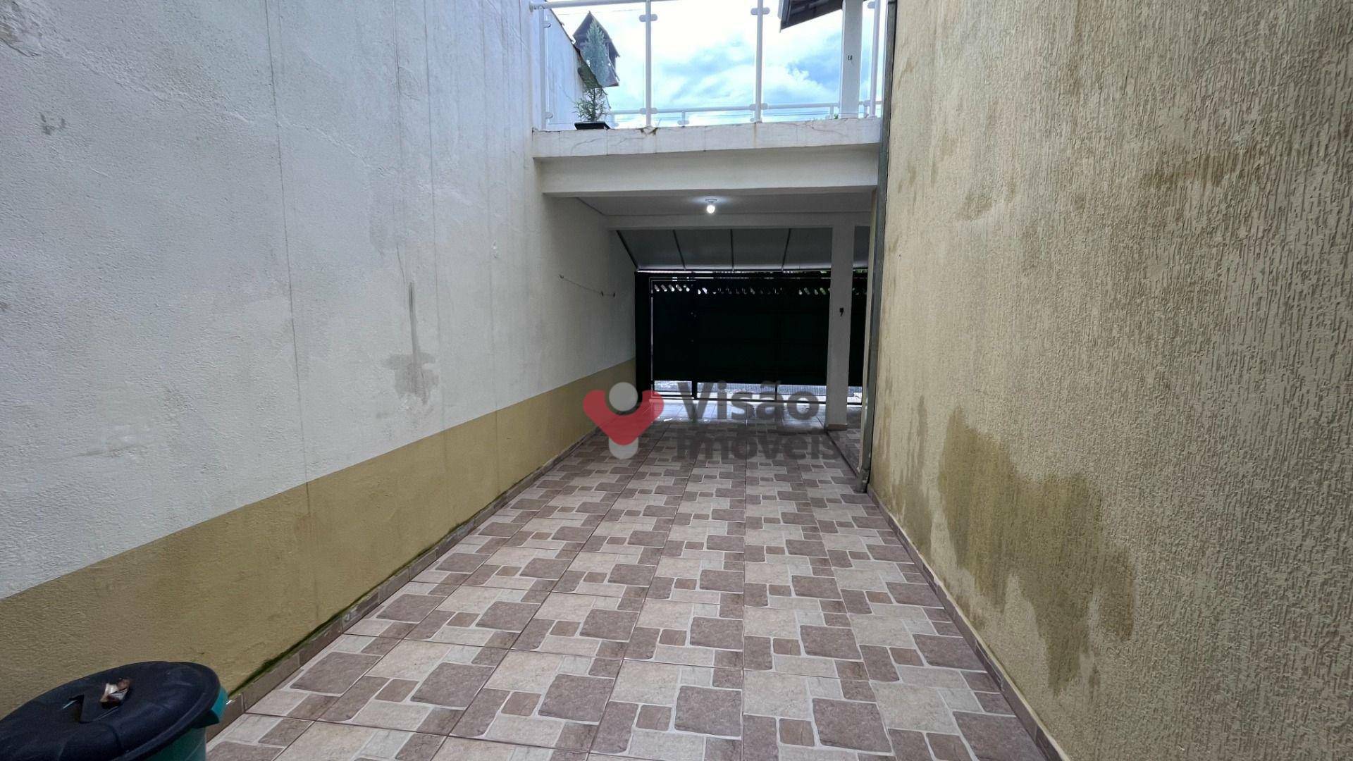 Sobrado à venda com 3 quartos, 180M2 - Foto 36