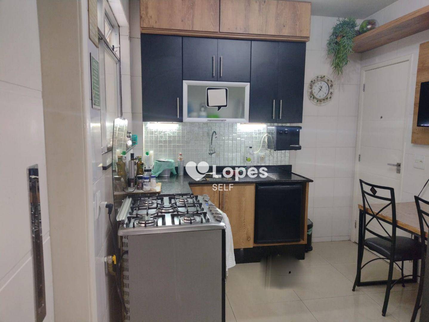 Apartamento à venda com 3 quartos, 158m² - Foto 10