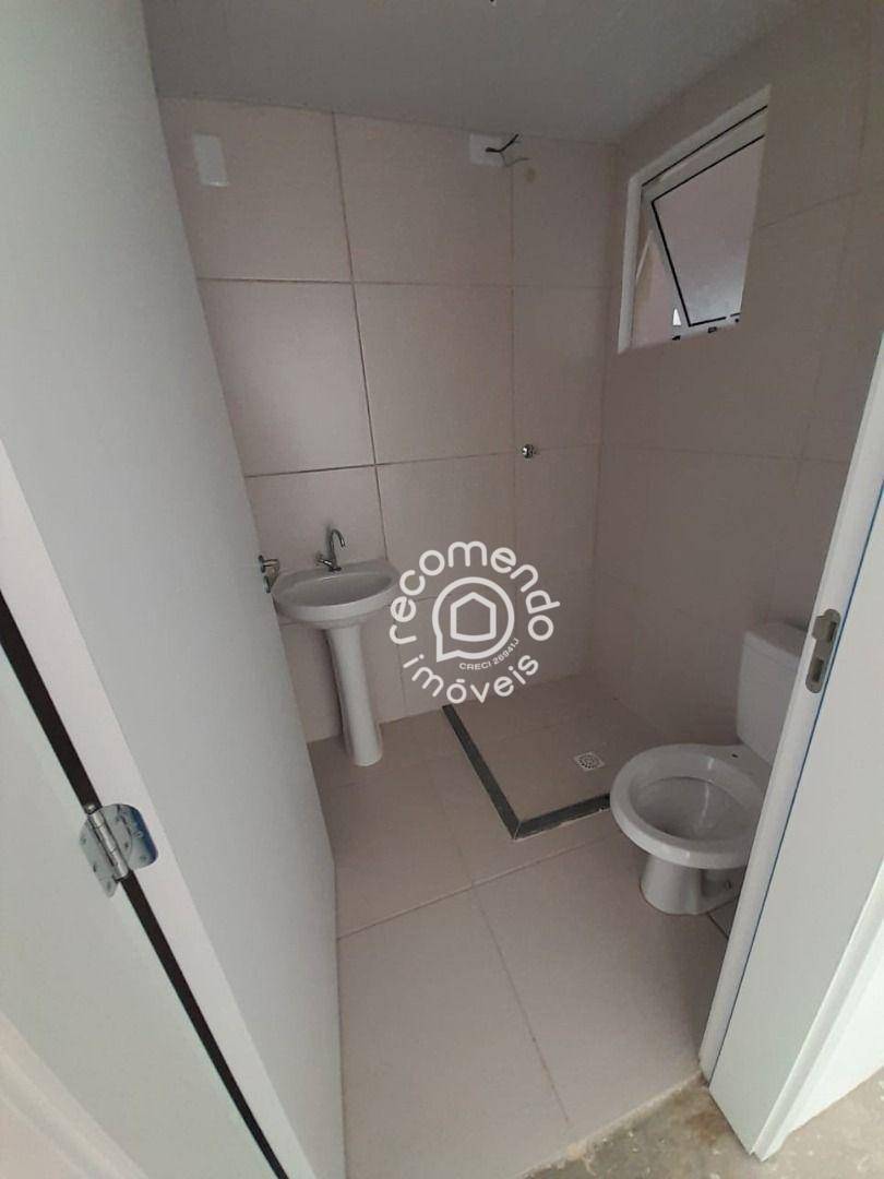 Apartamento à venda com 2 quartos, 43m² - Foto 4