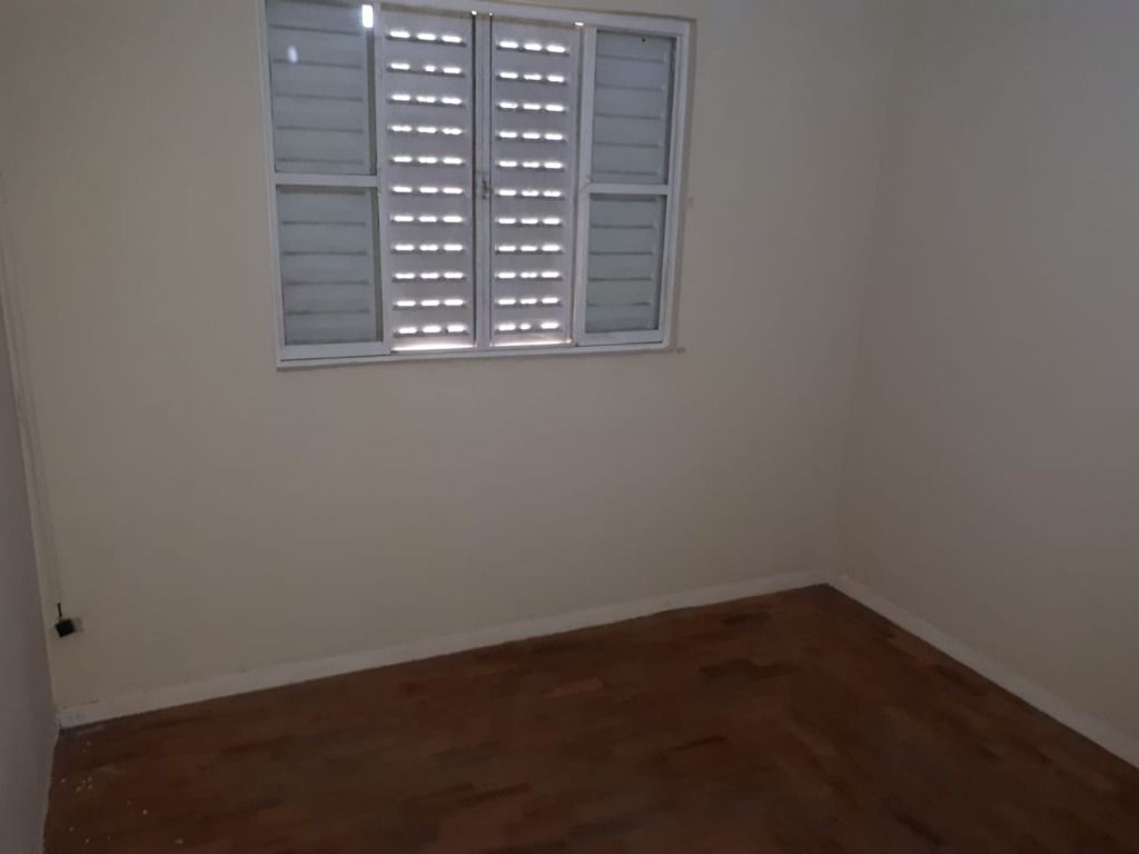 Casa à venda com 2 quartos, 130m² - Foto 7