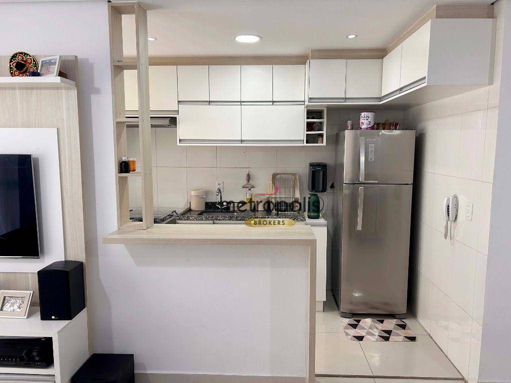 Apartamento à venda com 2 quartos, 68m² - Foto 5