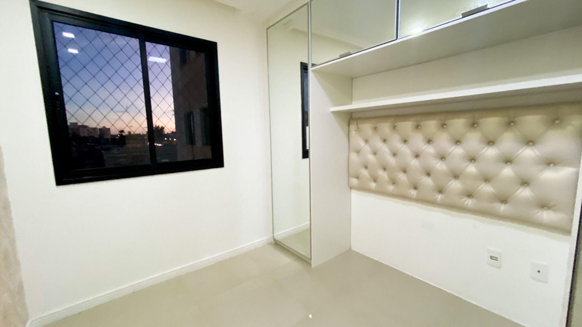 Apartamento à venda com 2 quartos, 50m² - Foto 17