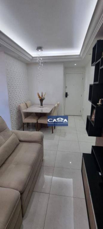 Apartamento à venda com 2 quartos, 63m² - Foto 11