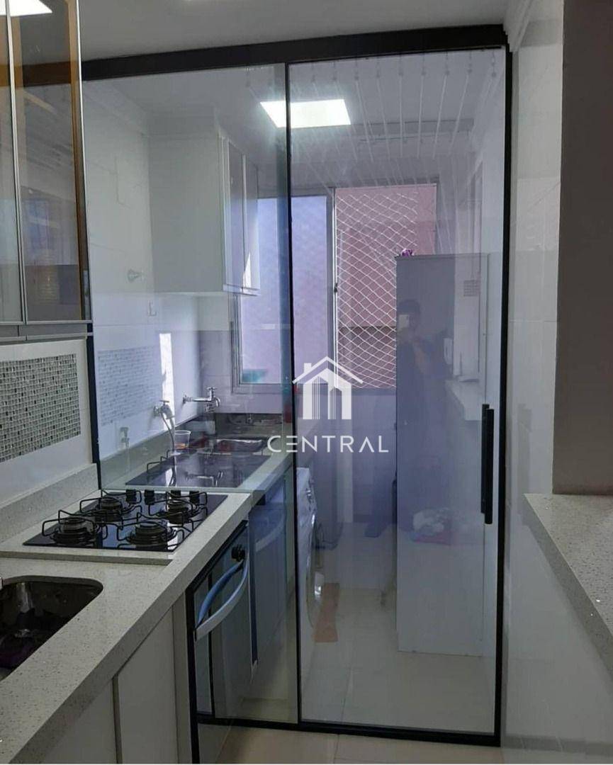 Apartamento à venda com 2 quartos, 44m² - Foto 3