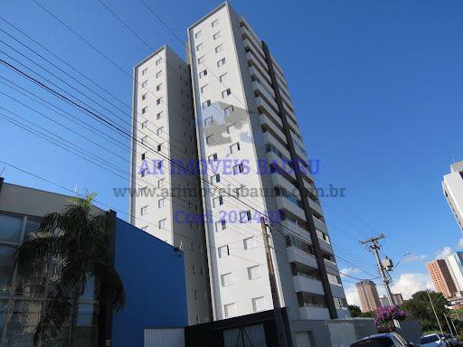 Apartamento à venda com 3 quartos, 84m² - Foto 2