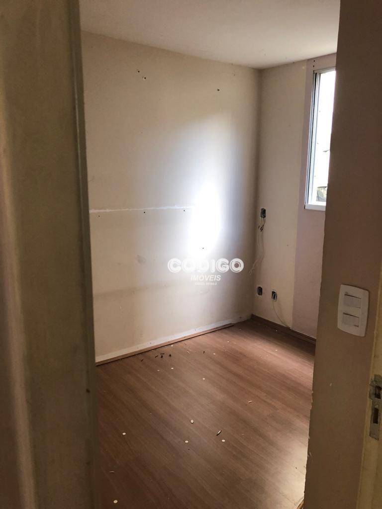 Apartamento à venda com 2 quartos, 48m² - Foto 8