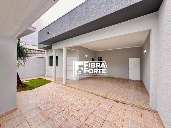 Casa, 3 quartos, 200 m² - Foto 1