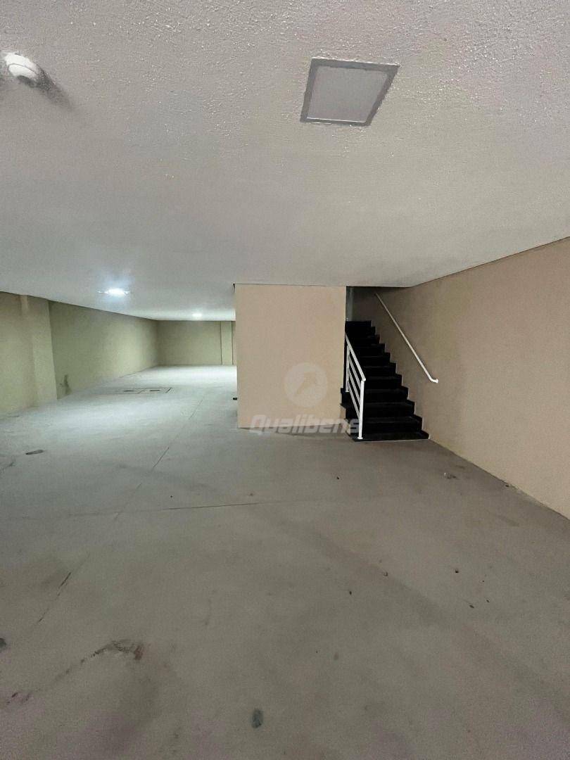 Apartamento à venda com 2 quartos, 56m² - Foto 2