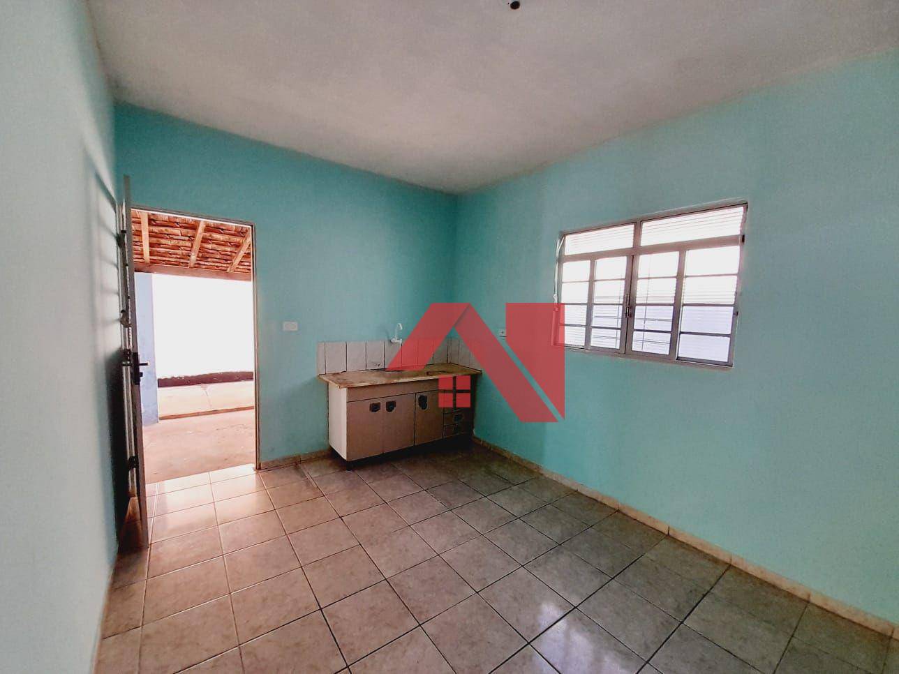 Casa à venda e aluguel com 2 quartos, 130m² - Foto 9