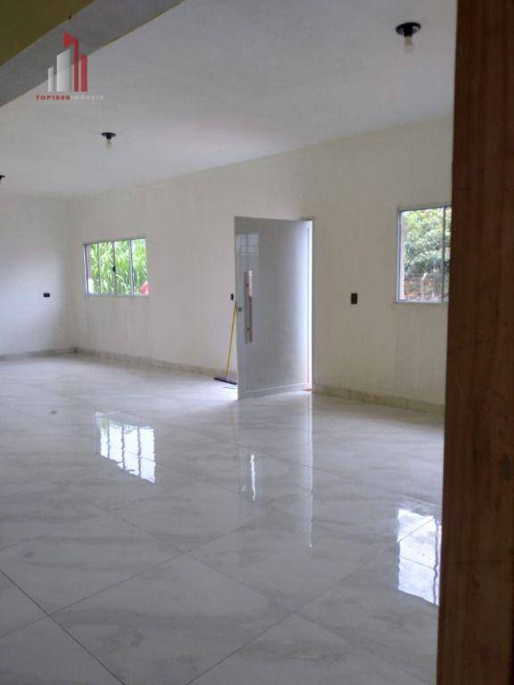 Casa à venda com 2 quartos, 130m² - Foto 10