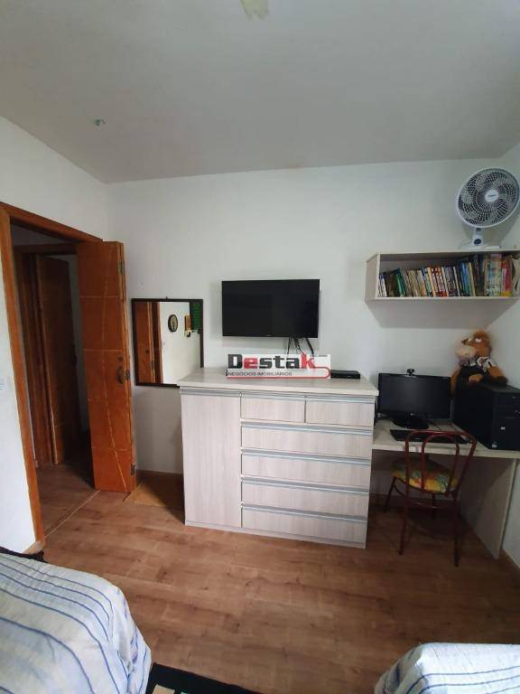 Apartamento à venda com 2 quartos, 55m² - Foto 18