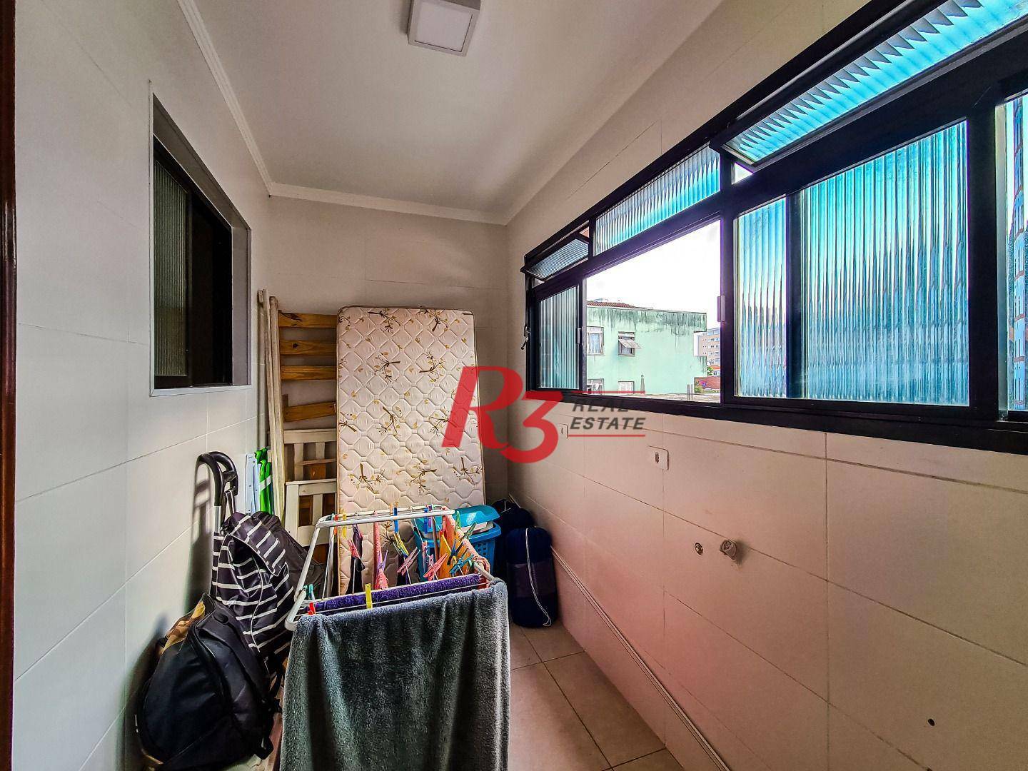 Apartamento à venda com 3 quartos, 130m² - Foto 13