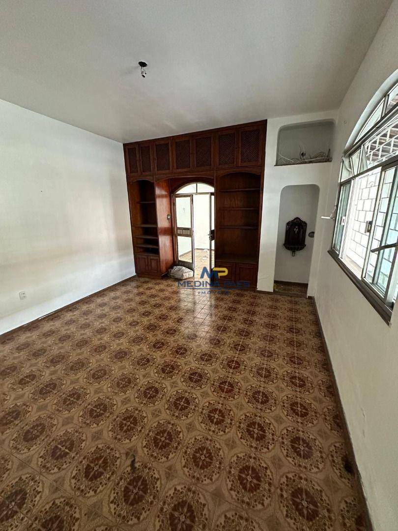 Casa à venda com 2 quartos, 100M2 - Foto 7