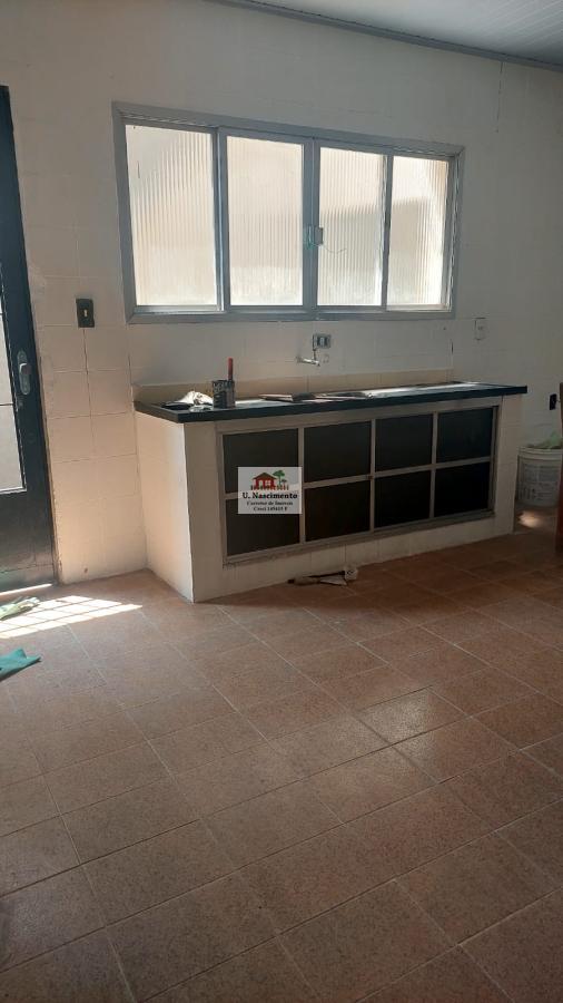 Sobrado para alugar com 2 quartos, 48m² - Foto 2