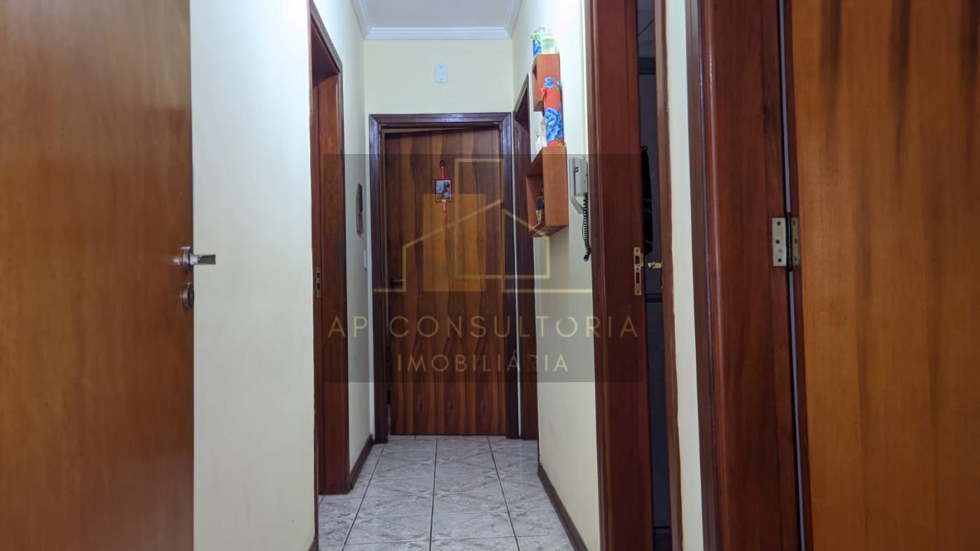 Apartamento à venda com 3 quartos - Foto 2