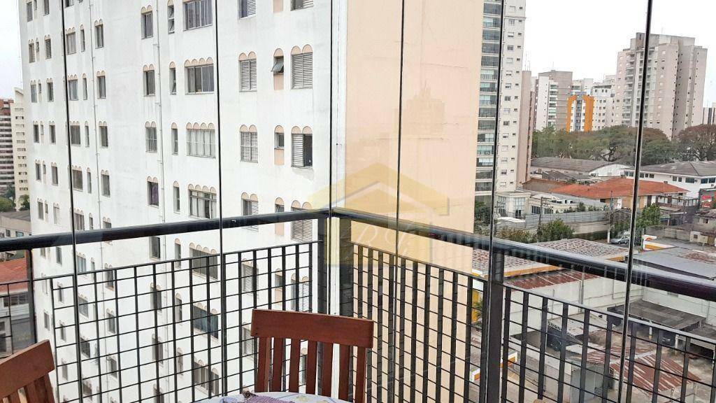 Apartamento à venda com 2 quartos, 62m² - Foto 3