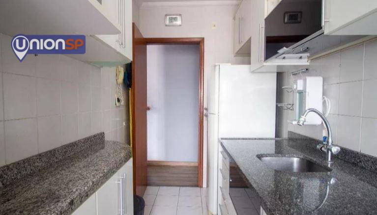 Apartamento à venda com 2 quartos, 65m² - Foto 13