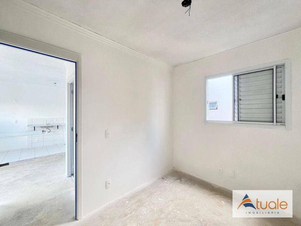 Apartamento à venda com 2 quartos, 42m² - Foto 3