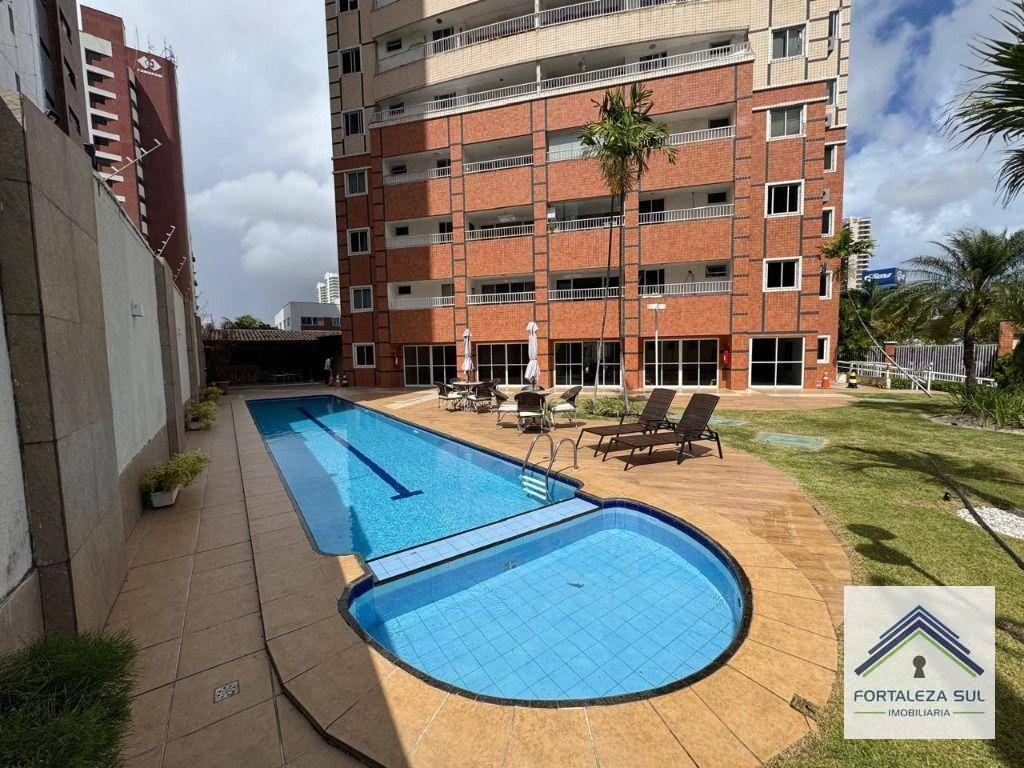 Apartamento à venda com 3 quartos, 126m² - Foto 2