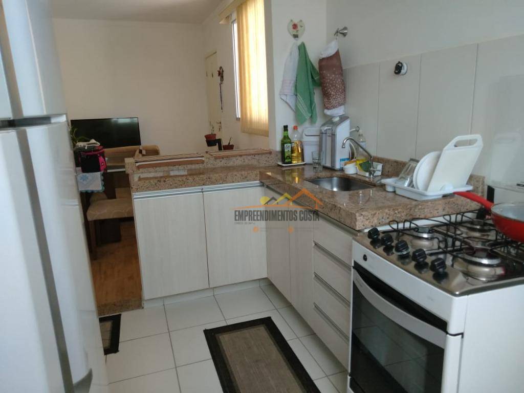 Apartamento à venda com 2 quartos, 46m² - Foto 9