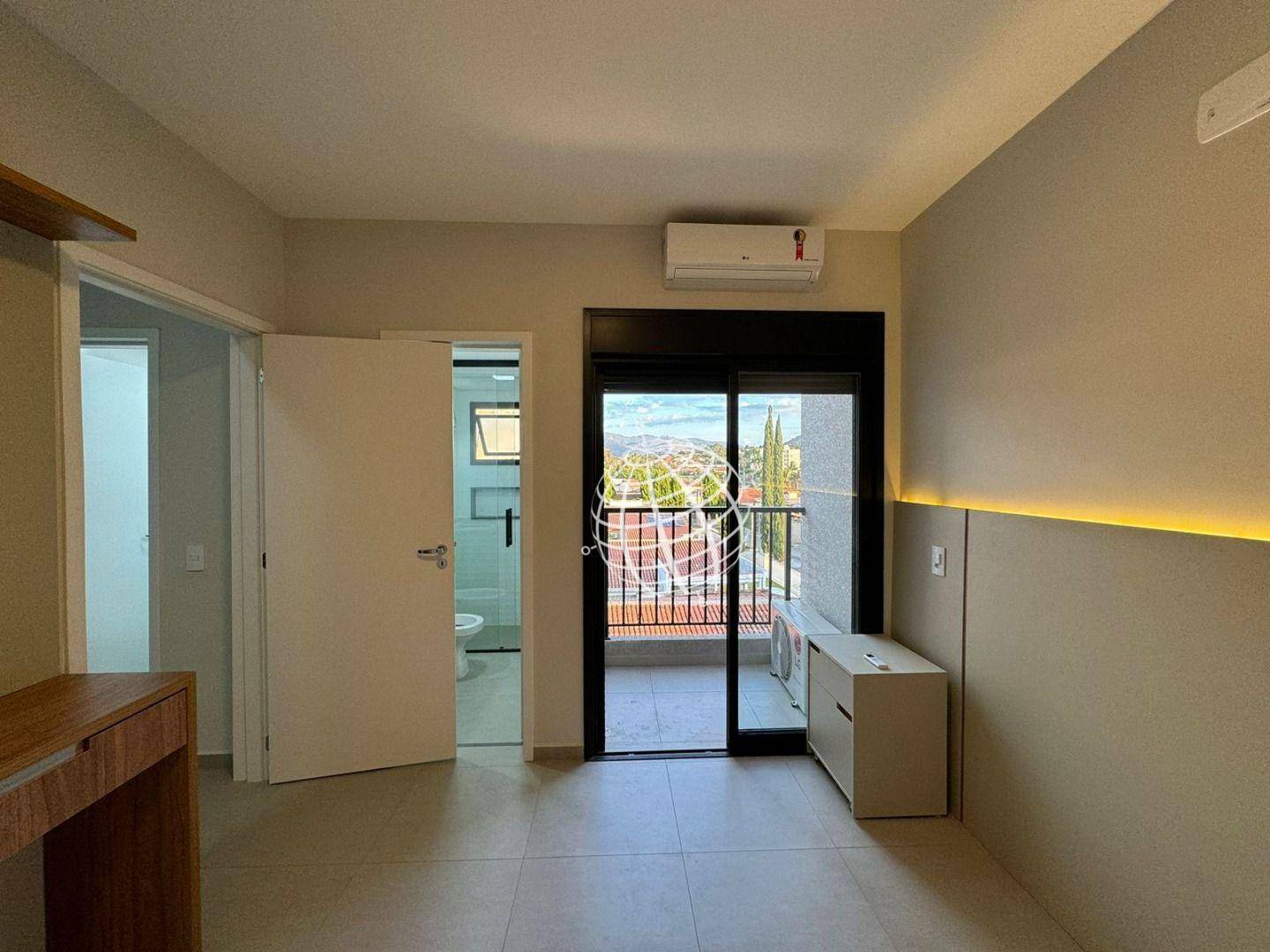 Apartamento à venda com 3 quartos, 84m² - Foto 20